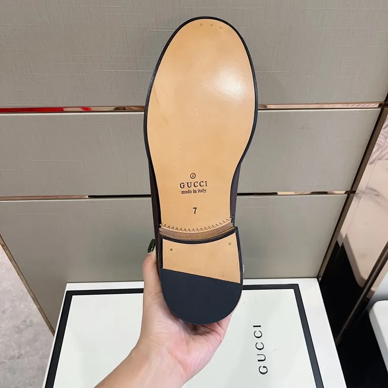 Gucci Shoe 